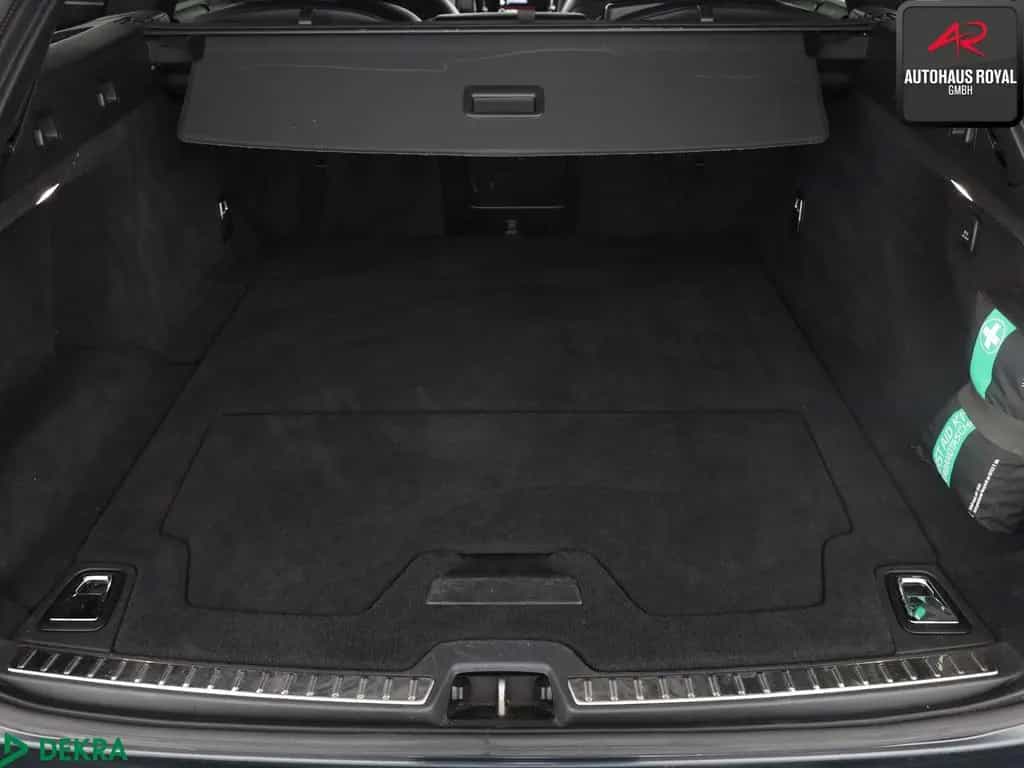 Volvo V90 2.0 D5 AWD R DESIGN MEMORY,TOTWINKEL,20ZOLL 07/2018-photo-11