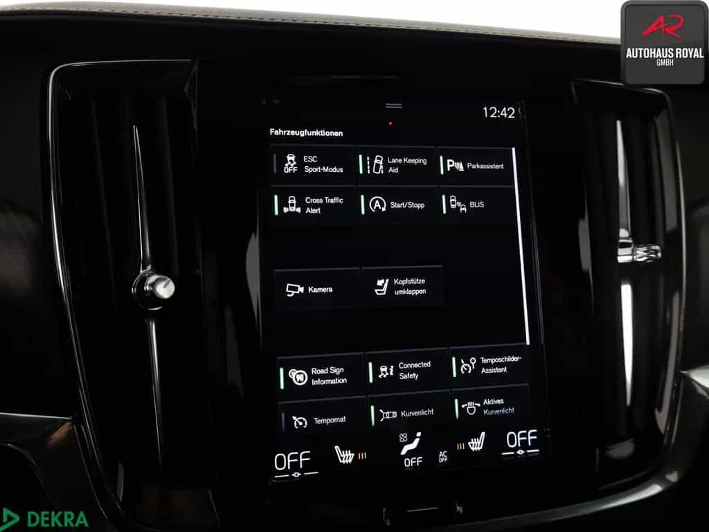 Volvo V90 2.0 D5 AWD R DESIGN MEMORY,TOTWINKEL,20ZOLL 07/2018-photo-19