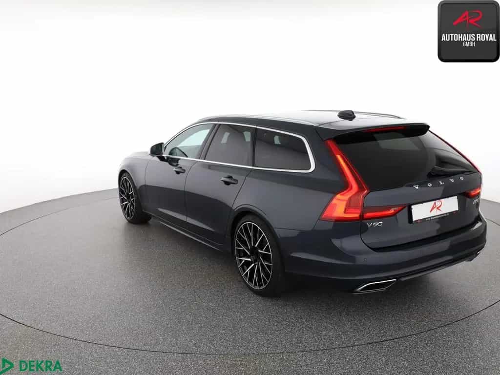 Volvo V90 2.0 D5 AWD R DESIGN MEMORY,TOTWINKEL,20ZOLL 07/2018-photo-2