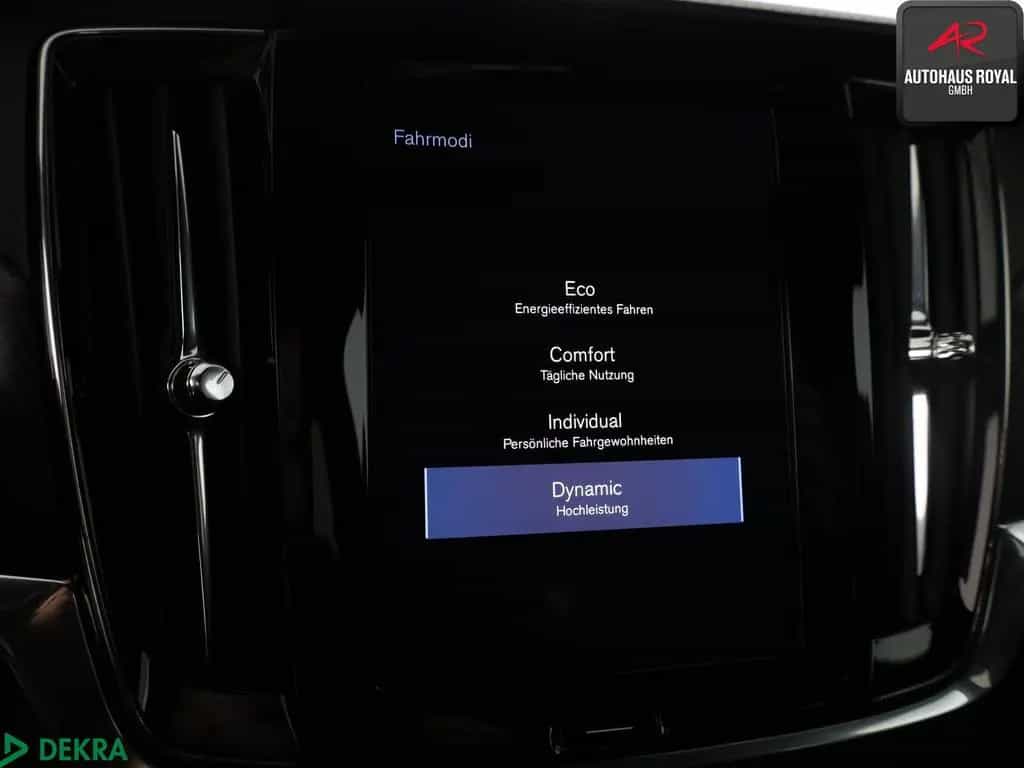 Volvo V90 2.0 D5 AWD R DESIGN MEMORY,TOTWINKEL,20ZOLL 07/2018-photo-20