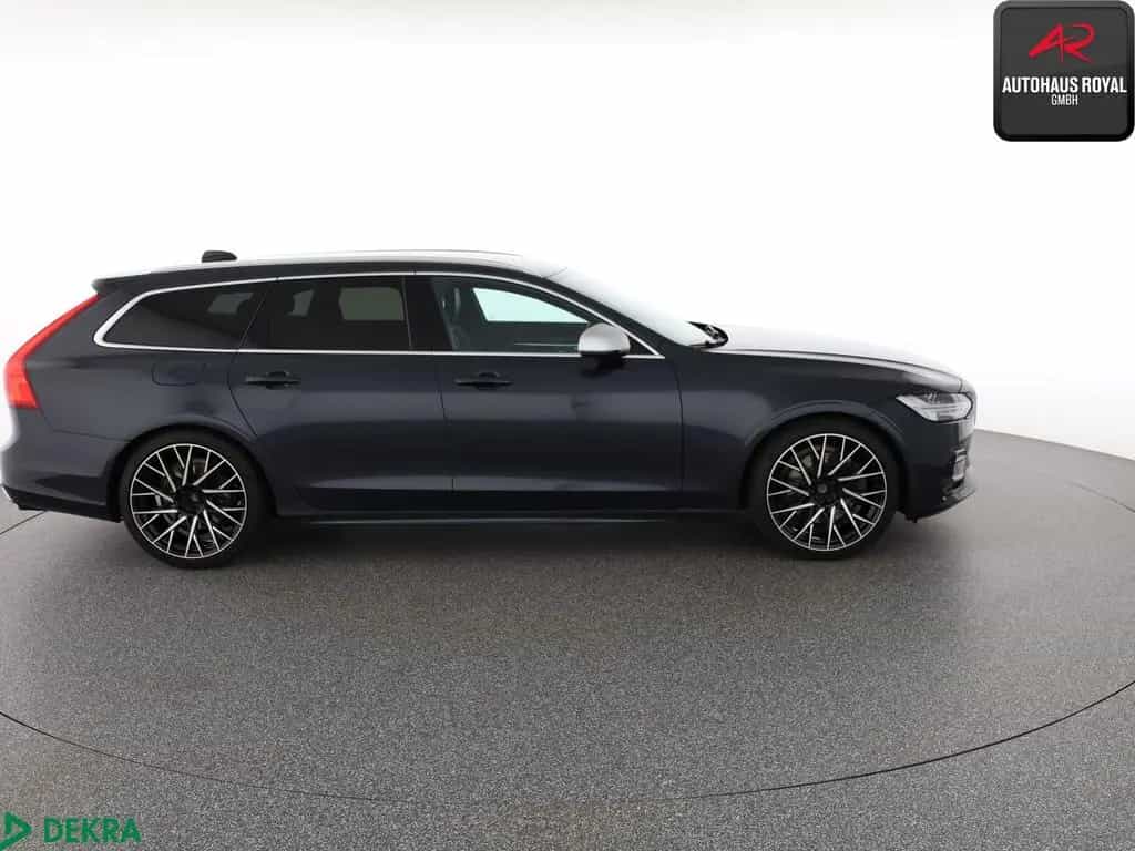 Volvo V90 2.0 D5 AWD R DESIGN MEMORY,TOTWINKEL,20ZOLL 07/2018-photo-5