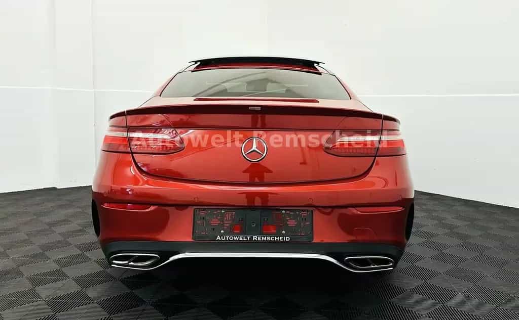 Mercedes-Benz E 200 Coupe "AMG Line" "Special Edition" 12/2017-photo-7