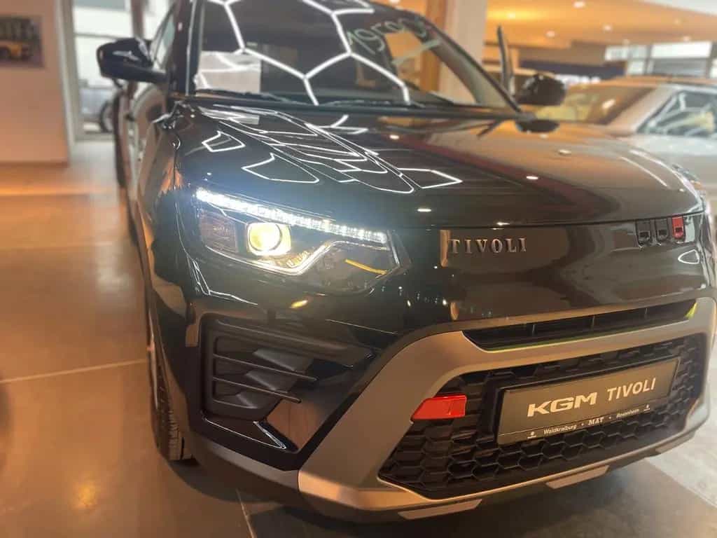 KGM Tivoli Essential 1.5 T 163 PS Navi/Kamera/PDC null-photo-0