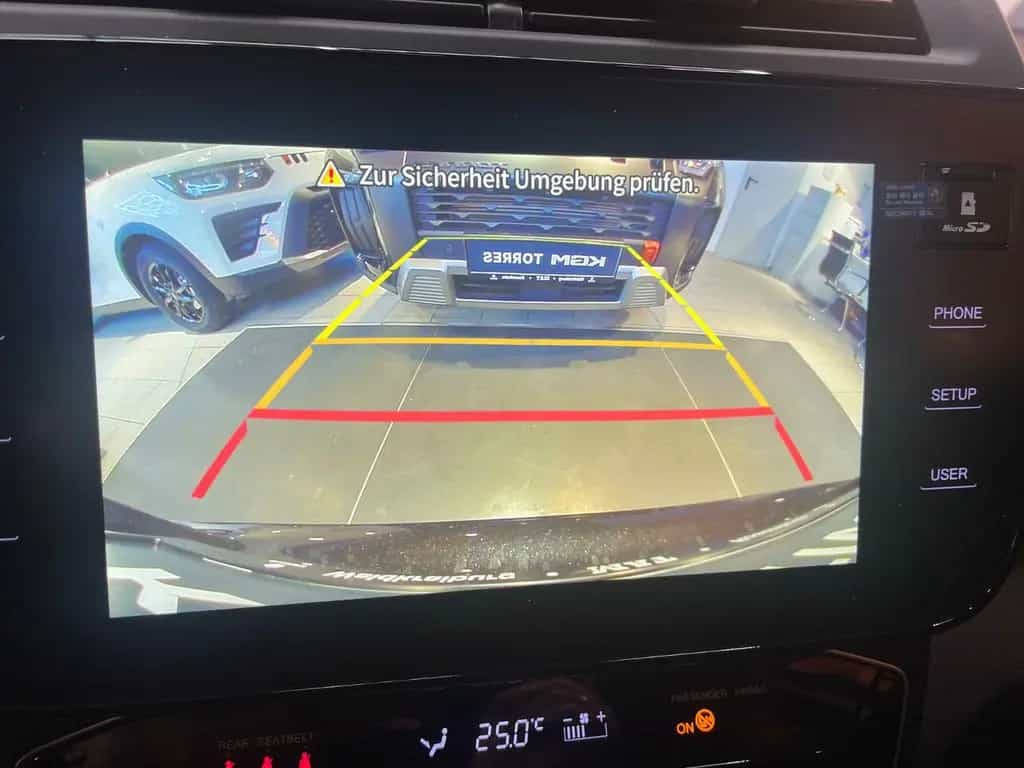 KGM Tivoli Essential 1.5 T 163 PS Navi/Kamera/PDC null-photo-13