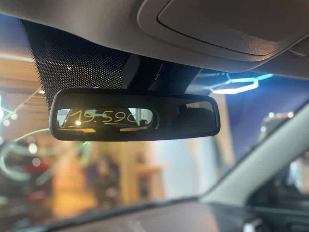 KGM Tivoli Essential 1.5 T 163 PS Navi/Kamera/PDC null-photo-24