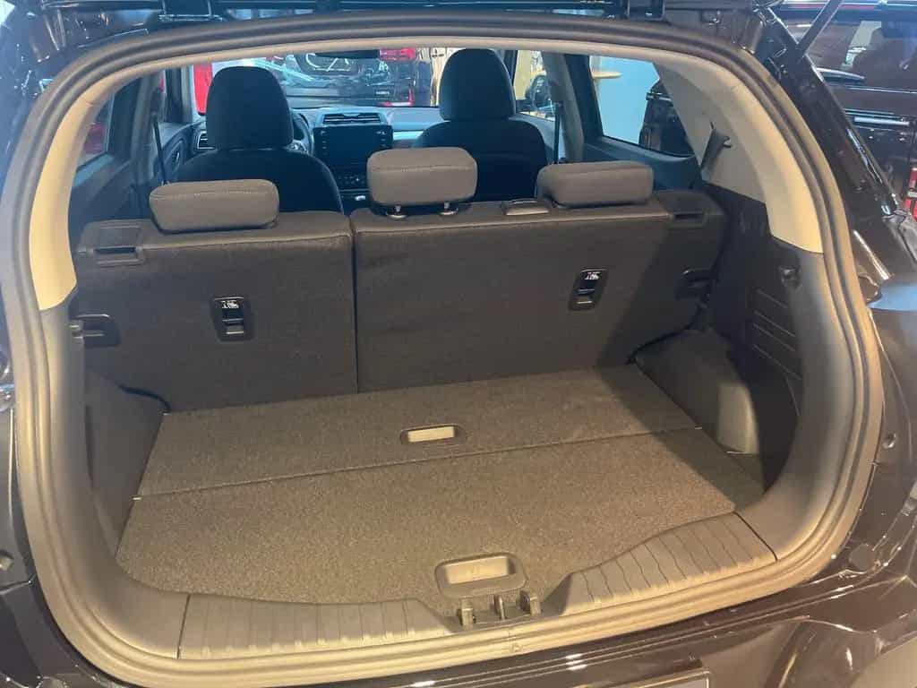 KGM Tivoli Essential 1.5 T 163 PS Navi/Kamera/PDC null-photo-36