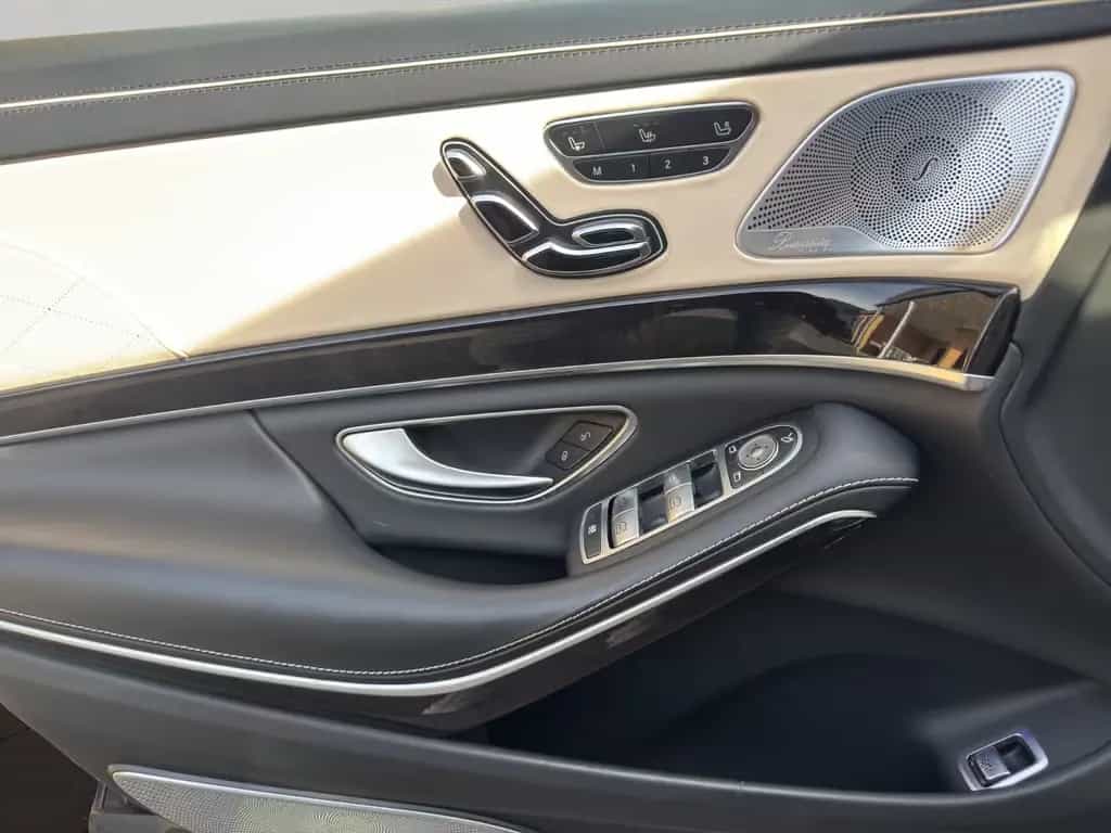 Mercedes-Benz S 560 Maybach Limousine FACELIFT SCHWARZ/BEIGE 04/2018-photo-13