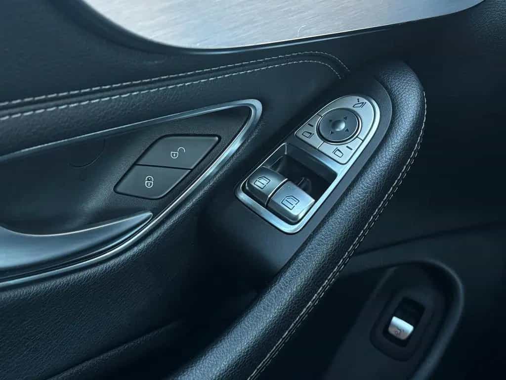 Mercedes-Benz C-Class 200 Coupe AMG-Line *2.H+Kamera+Virtual+LED+AC* 09/2018-photo-25
