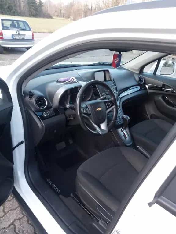 Chevrolet Orlando 2.0, 7 Sitzer, Top gepflegt 04/2013-photo-4