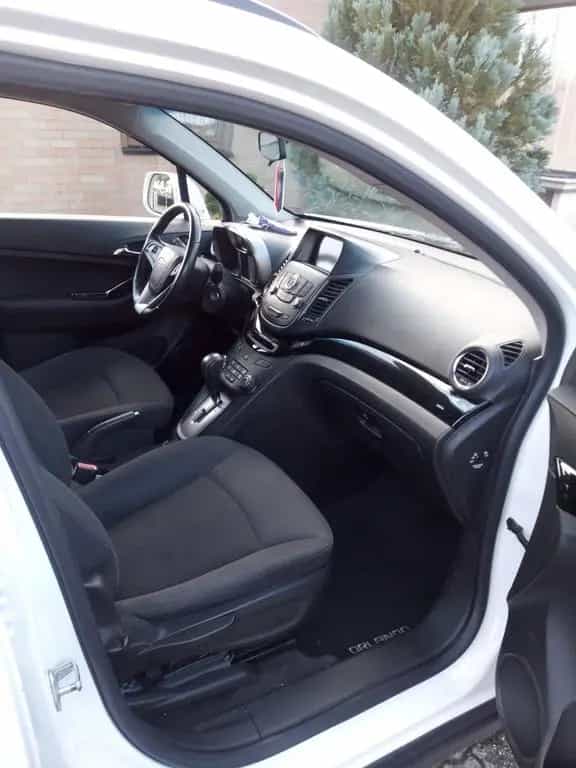 Chevrolet Orlando 2.0, 7 Sitzer, Top gepflegt 04/2013-photo-5
