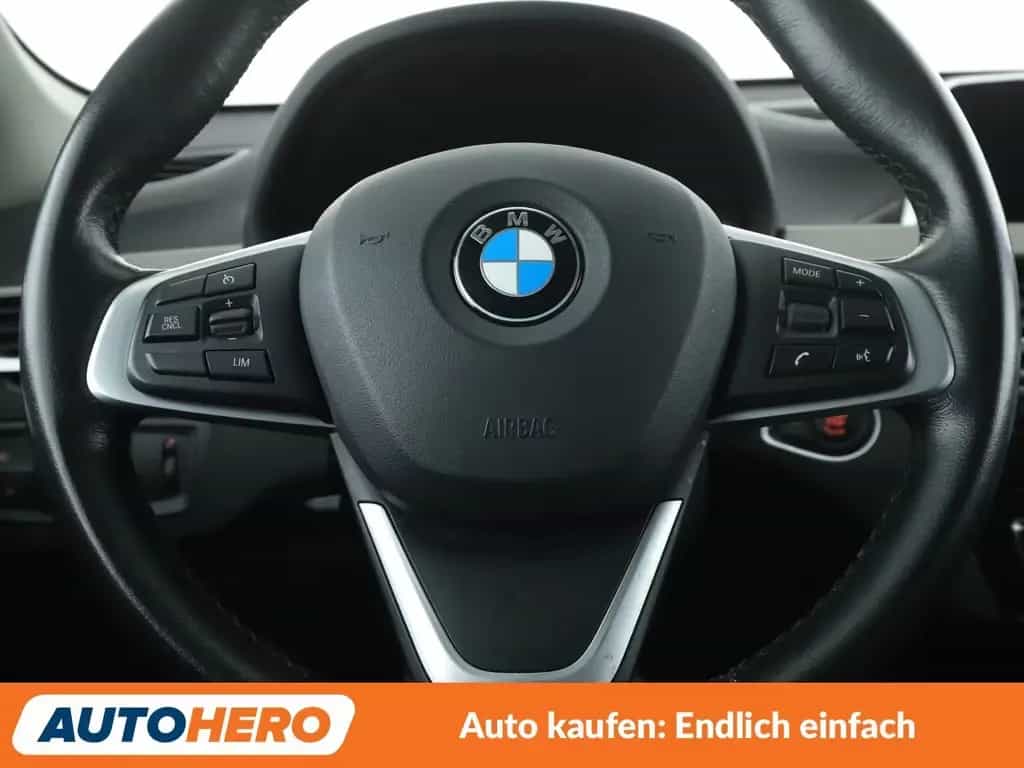 BMW X1 sDrive 18i xLine Aut.*NAVI*LED*PDC*SHZ*TEMPO* 11/2018-photo-18