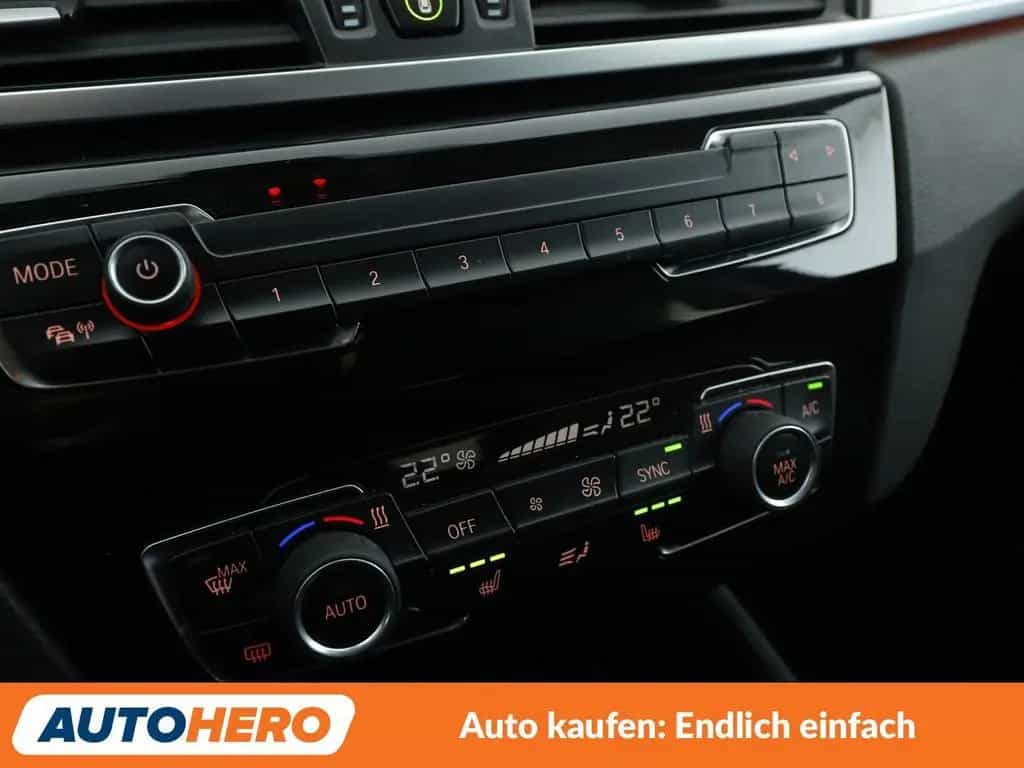 BMW X1 sDrive 18i xLine Aut.*NAVI*LED*PDC*SHZ*TEMPO* 11/2018-photo-22