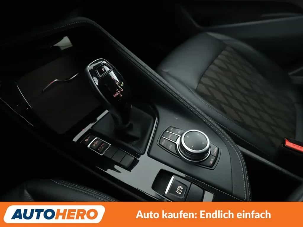 BMW X1 sDrive 18i xLine Aut.*NAVI*LED*PDC*SHZ*TEMPO* 11/2018-photo-23