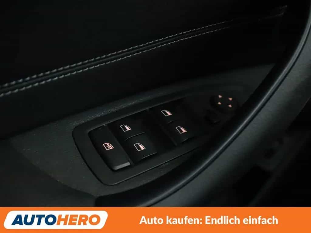 BMW X1 sDrive 18i xLine Aut.*NAVI*LED*PDC*SHZ*TEMPO* 11/2018-photo-24