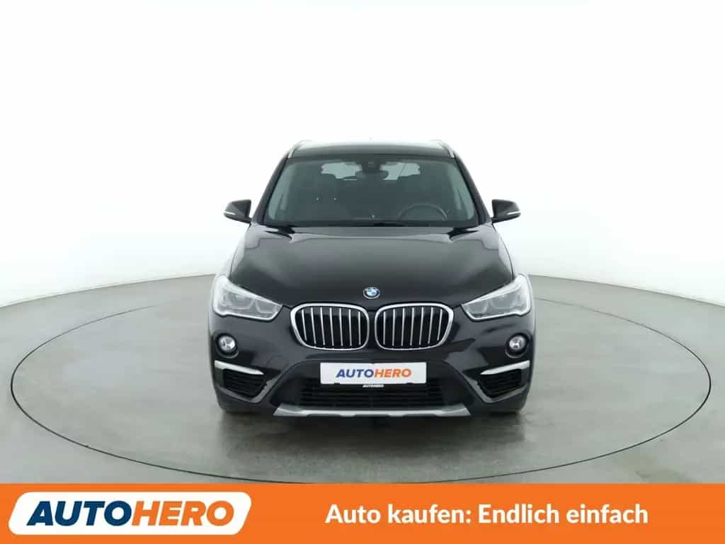 BMW X1 sDrive 18i xLine Aut.*NAVI*LED*PDC*SHZ*TEMPO* 11/2018-photo-8