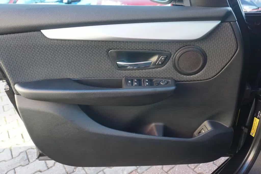 BMW 2 Series 220i Active Tourer Advantage LED Navi AHK PDC 06/2018-photo-26