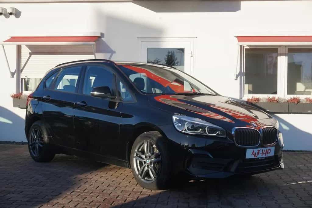 BMW 2 Series 220i Active Tourer Advantage LED Navi AHK PDC 06/2018-photo-5