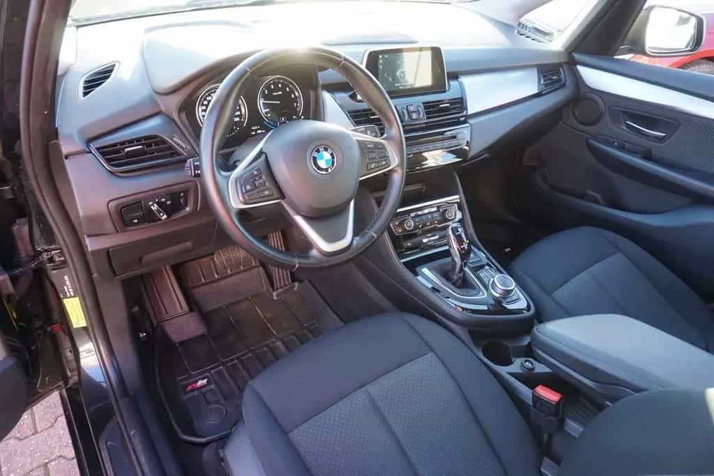 BMW 2 Series 220i Active Tourer Advantage LED Navi AHK PDC 06/2018-photo-8