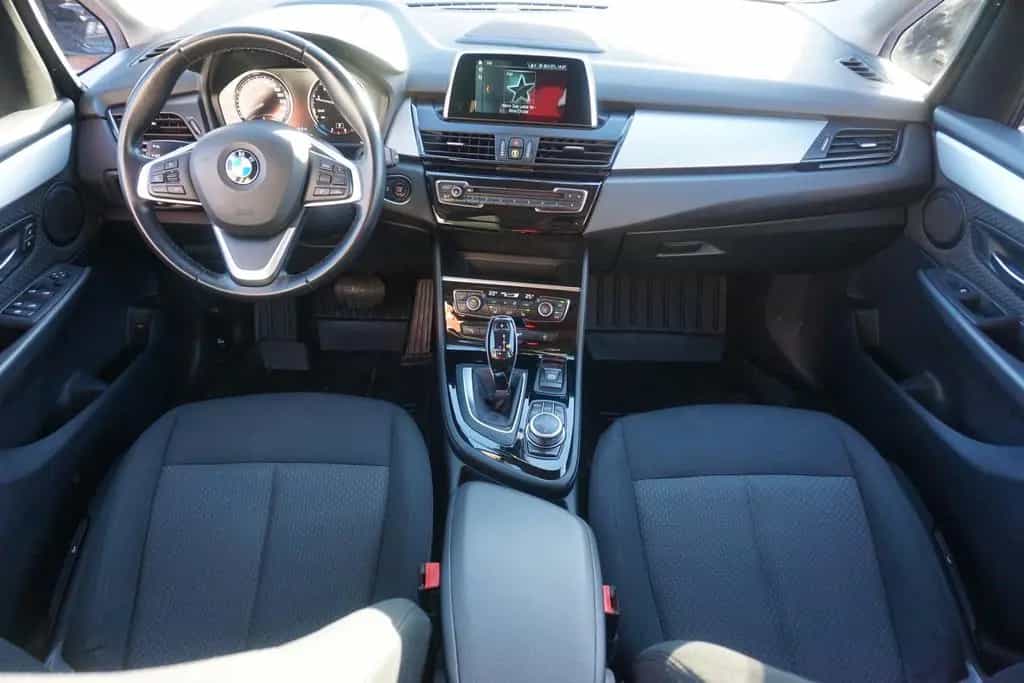 BMW 2 Series 220i Active Tourer Advantage LED Navi AHK PDC 06/2018-photo-9