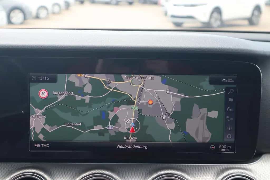 Mercedes-Benz E 200 E200 T-Modell Avantgarde LED Navi Totwinkel DAB 10/2017-photo-17