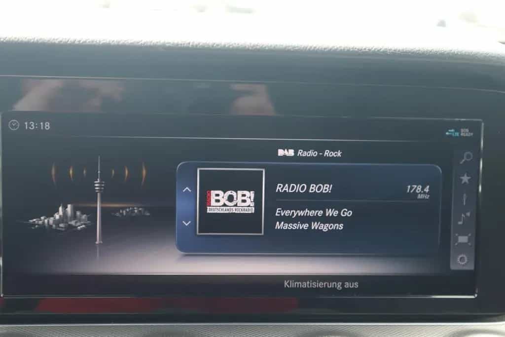 Mercedes-Benz E 200 E200 T-Modell Avantgarde LED Navi Totwinkel DAB 10/2017-photo-19
