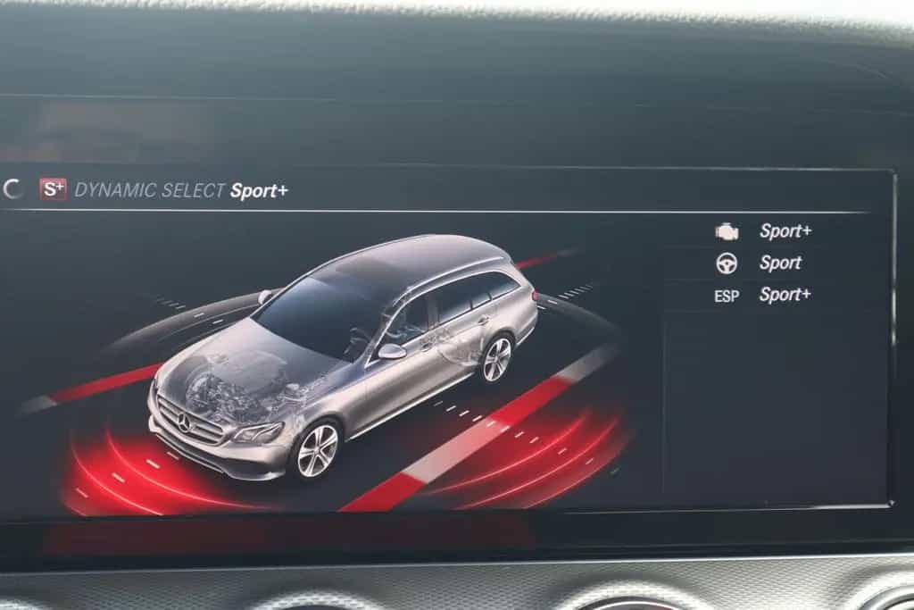 Mercedes-Benz E 200 E200 T-Modell Avantgarde LED Navi Totwinkel DAB 10/2017-photo-22