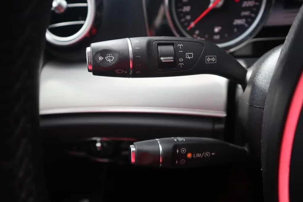 Mercedes-Benz E 200 E200 T-Modell Avantgarde LED Navi Totwinkel DAB 10/2017-photo-30