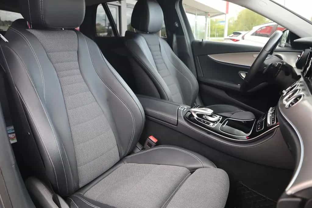 Mercedes-Benz E 200 E200 T-Modell Avantgarde LED Navi Totwinkel DAB 10/2017-photo-34
