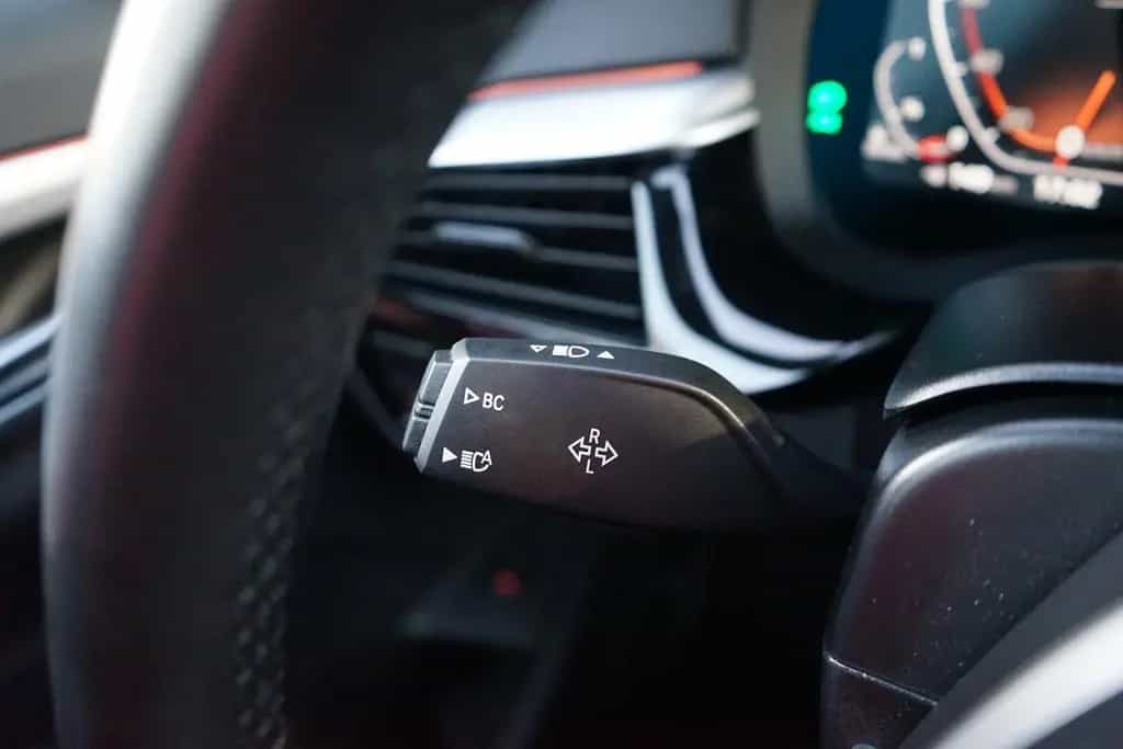 BMW 5 Series 520d Touring Aut. LED Navi Leder Kamera ACC DAB 09/2022-photo-18