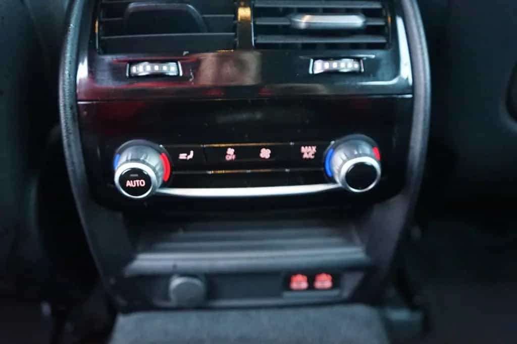 BMW 5 Series 520d Touring Aut. LED Navi Leder Kamera ACC DAB 09/2022-photo-31