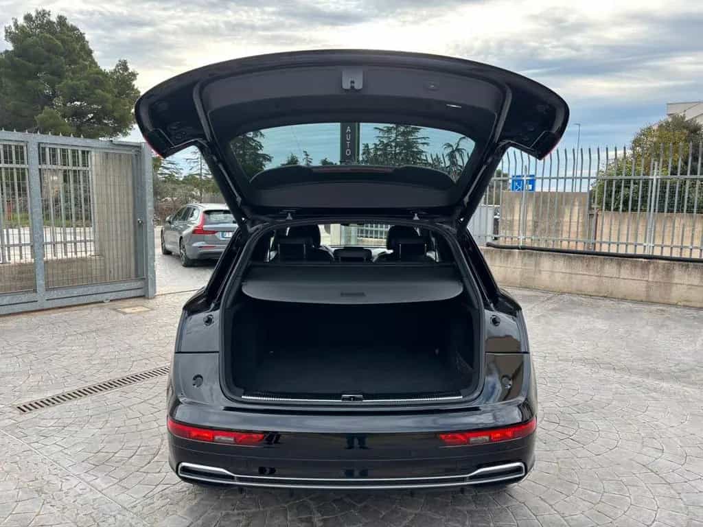 Audi Q5 40 TDI quattro S-tronic ! S-LINE INT/EST 03/2019-photo-5
