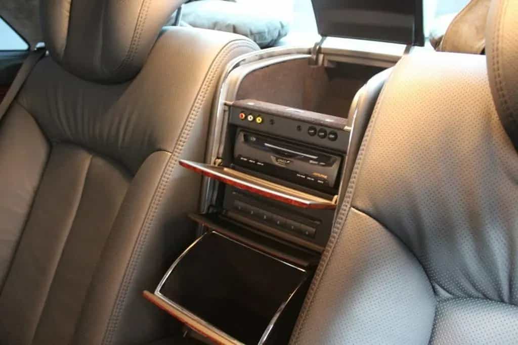 Maybach 62 /RECHTSLENKER/TRENNWAND/KAMERA 09/2006-photo-23
