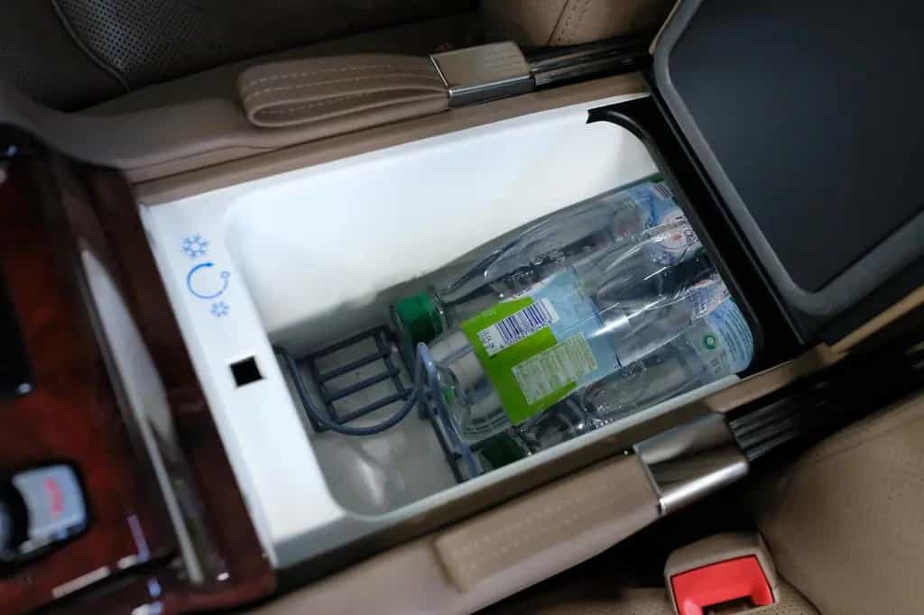 Maybach 57 /RUHESITZ/SOFTCLOSE/FACELIFT 04/2011-photo-25
