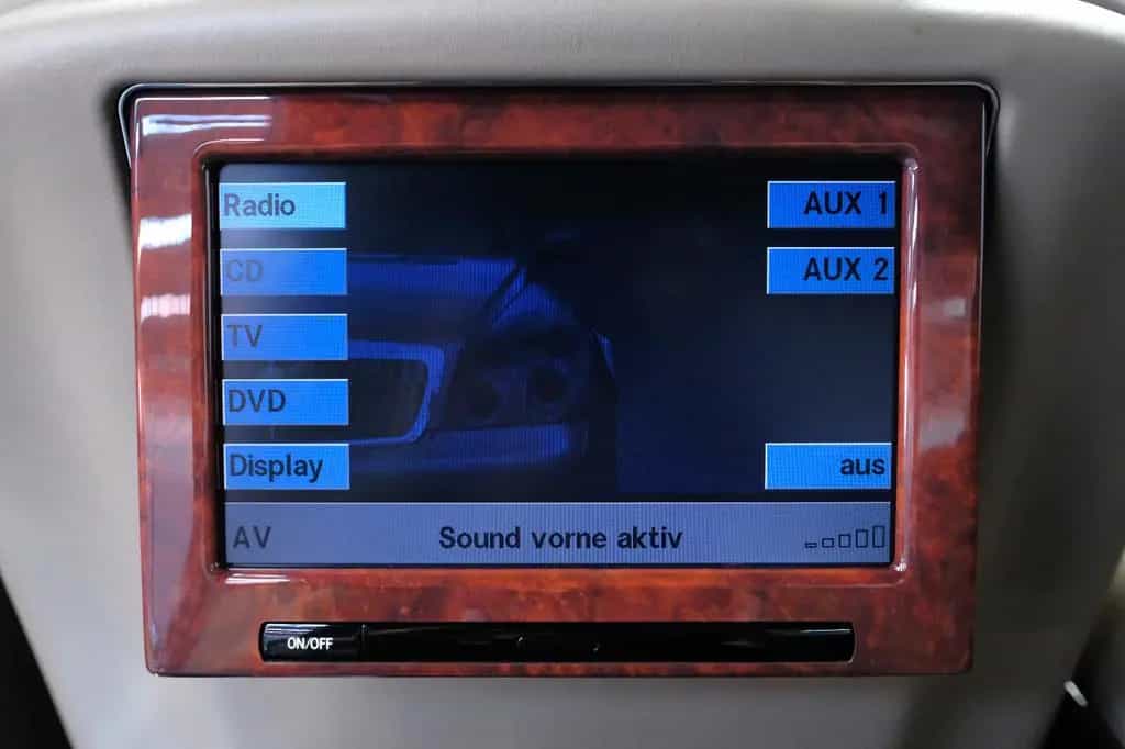 Maybach 57 /RUHESITZ/SOFTCLOSE/FACELIFT 04/2011-photo-26
