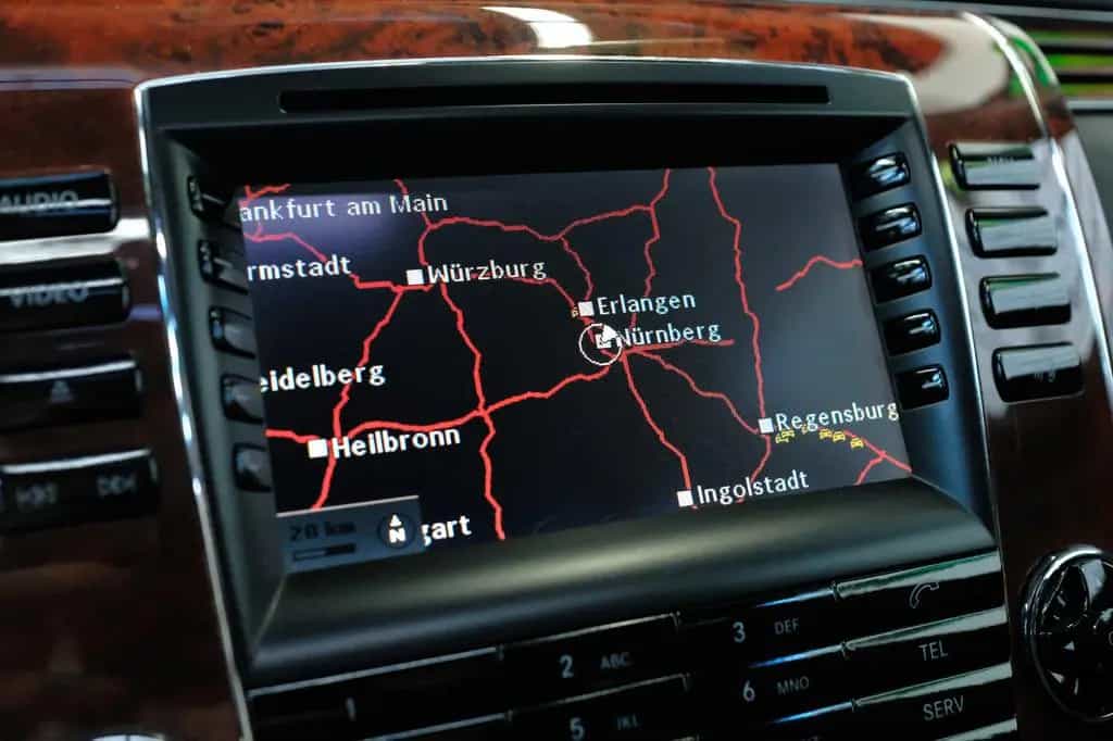Maybach 57 /SOLARMODUL/DISTRONIC/KLAPPTISCH 08/2003-photo-15