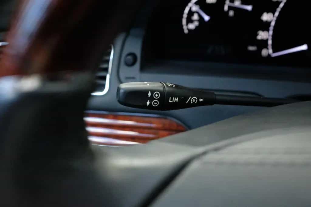 Maybach 57 /SOLARMODUL/DISTRONIC/KLAPPTISCH 08/2003-photo-25