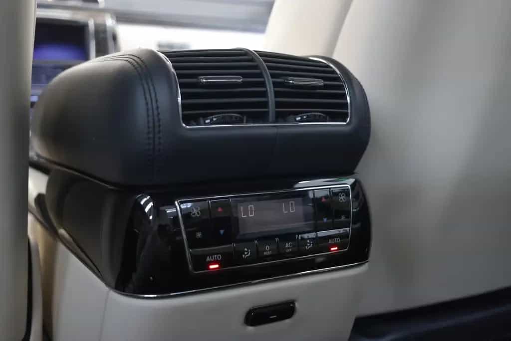Maybach 57 s DT. AUSLIEFER/VOLL/KD GEPFL/DISTRONIC 07/2006-photo-22