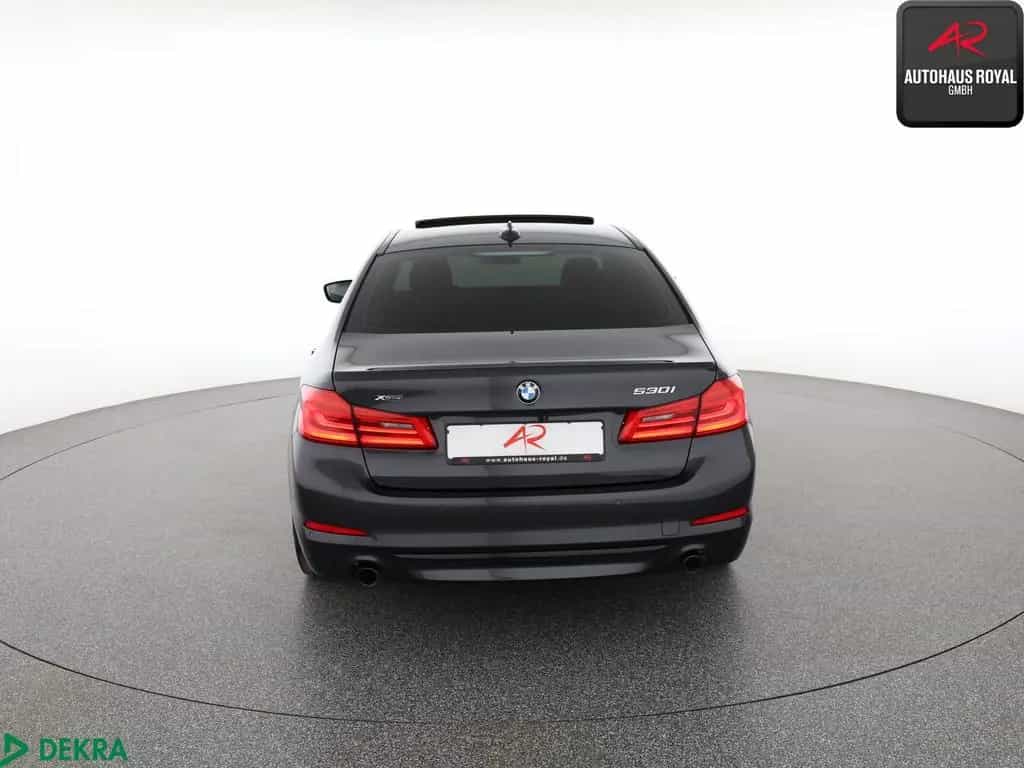 BMW 5 Series 530 i xDrive SPORT LINE SHADOW KAMERA,HUD,SH,AHK 06/2021-photo-3