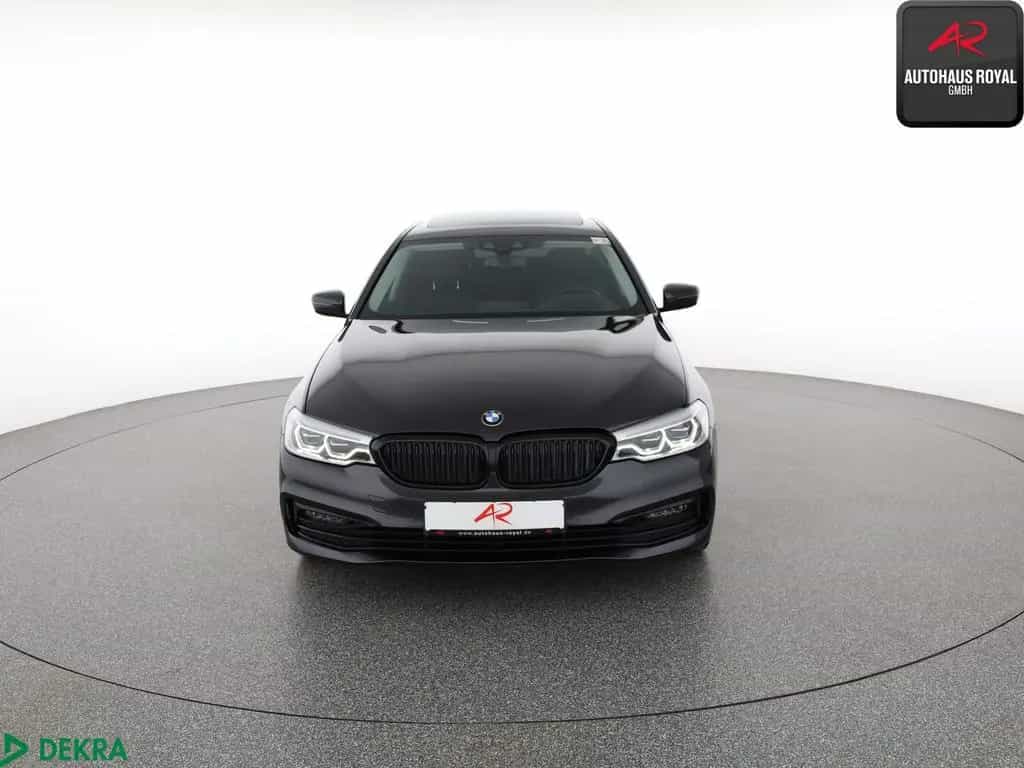 BMW 5 Series 530 i xDrive SPORT LINE SHADOW KAMERA,HUD,SH,AHK 06/2021-photo-7