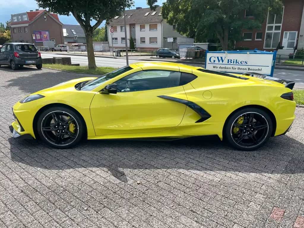 Corvette C8 STINGRAY 3LT V8 6.2 Z51 70 JAHRE (2023) DT.M. 08/2022-photo-6