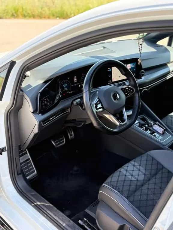 Volkswagen Golf 1.5 eTSI OPF 110kW DSG R-Line Variant R... 06/2021-photo-4