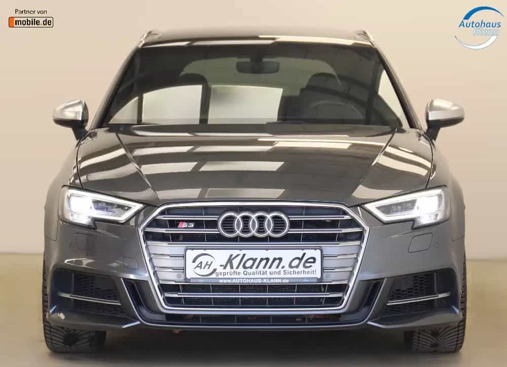 Audi S3 2.0 TFSI 310PS quattro Pano RS Sitze 1.Hand 03/2017-photo-1