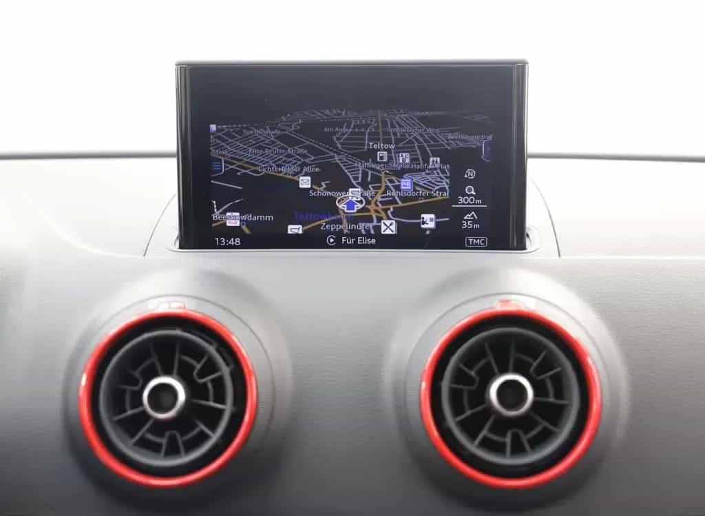 Audi S3 2.0 TFSI 310PS quattro Pano RS Sitze 1.Hand 03/2017-photo-28