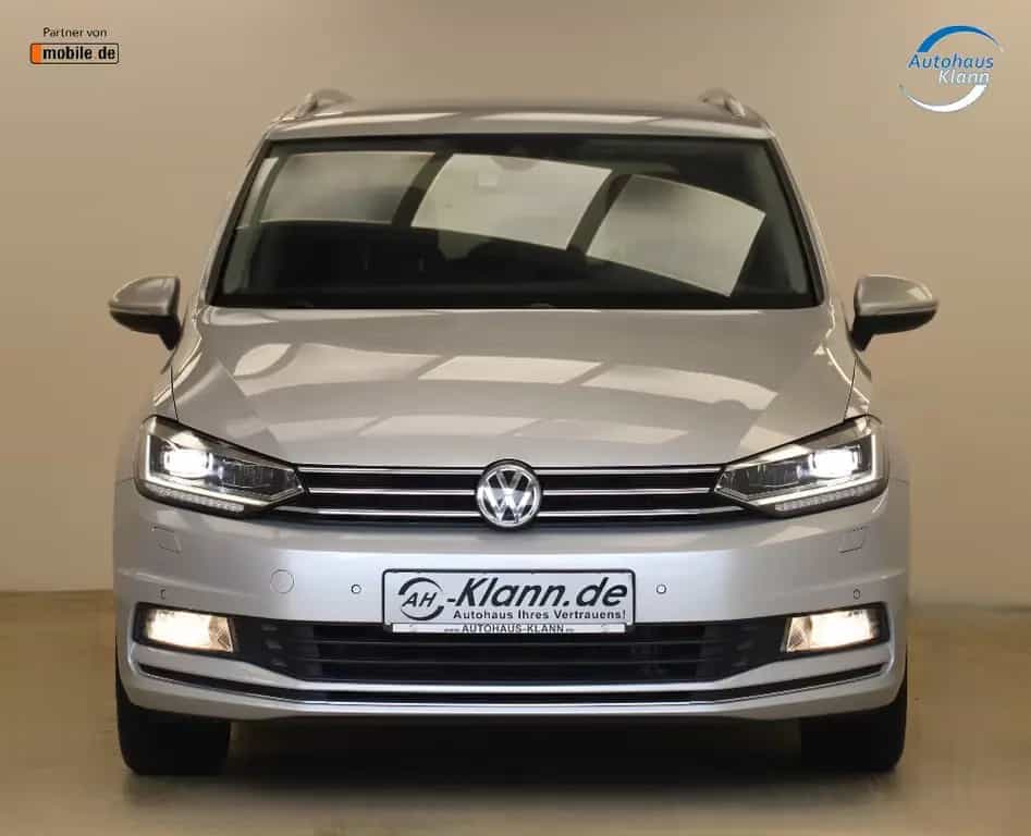 Volkswagen Touran 1.4TSI 150PS DSG Highline AHK ACC Navi 05/2016-photo-1