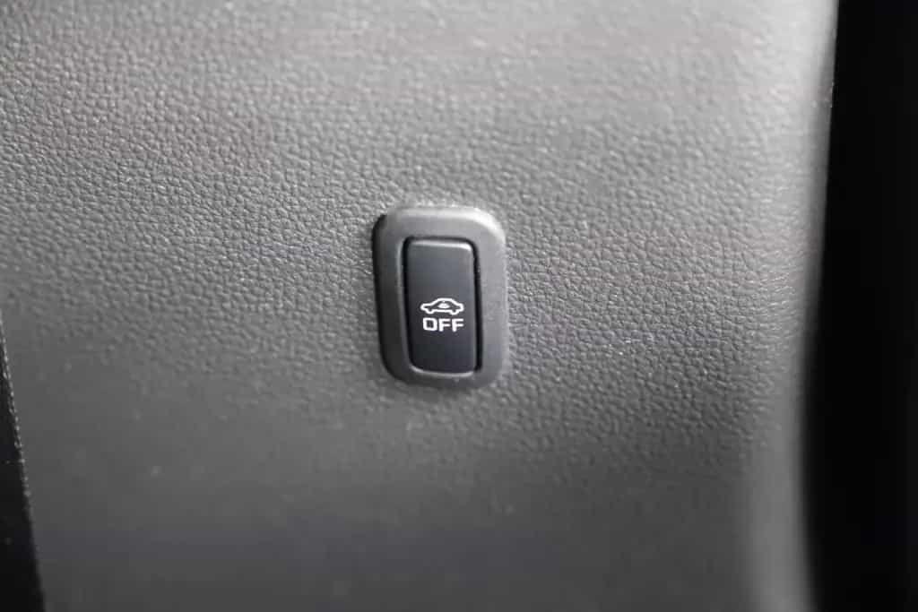 Volkswagen Touran 1.4TSI 150PS DSG Highline AHK ACC Navi 05/2016-photo-39