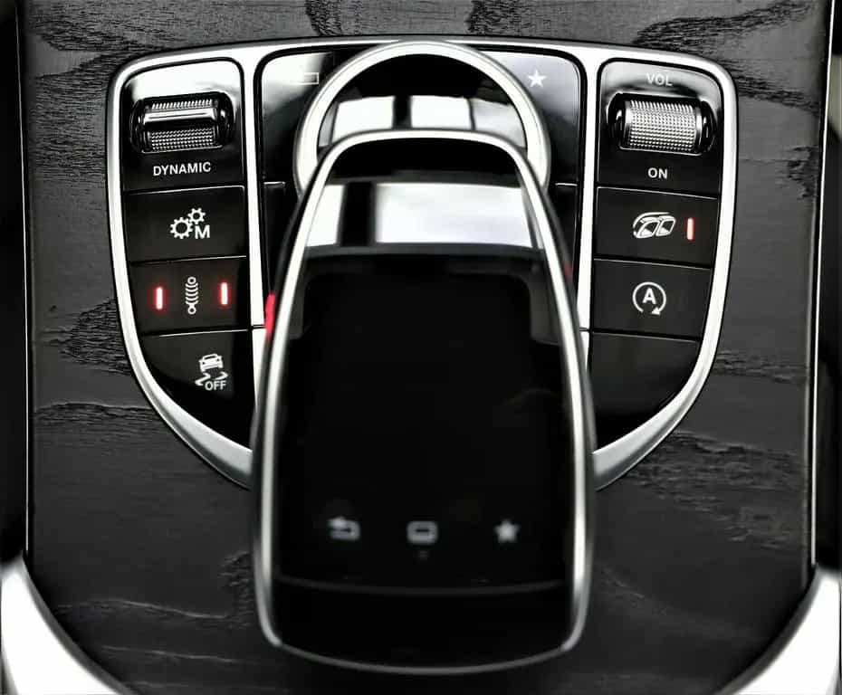 Mercedes-Benz C 63 AMG C 63 S AMG 510PS Burmester Keyless PAGA Pano ACC 04/2015-photo-23