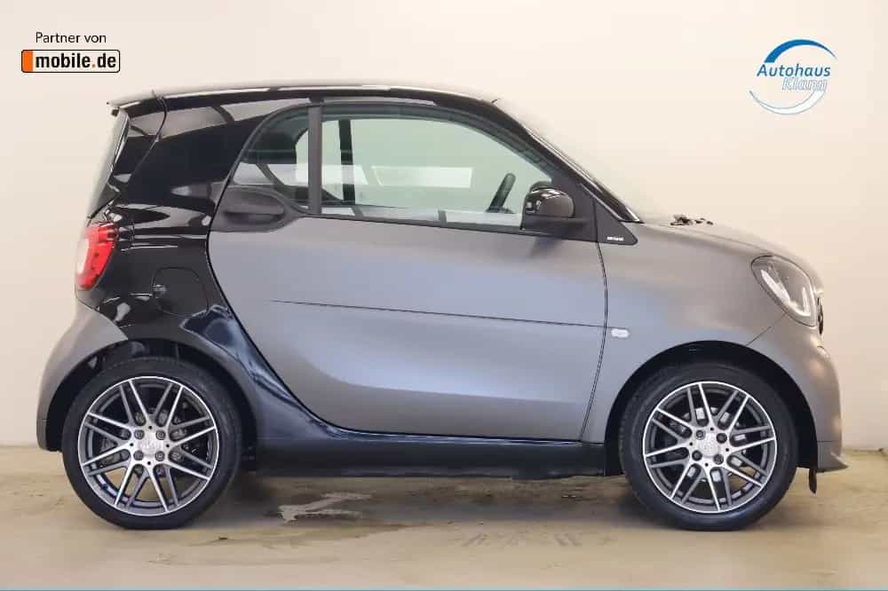 Smart ForTwo Brabus Fortwo Coupe 0.9 109PS Pano Navi JBL Matt 11/2016-photo-4