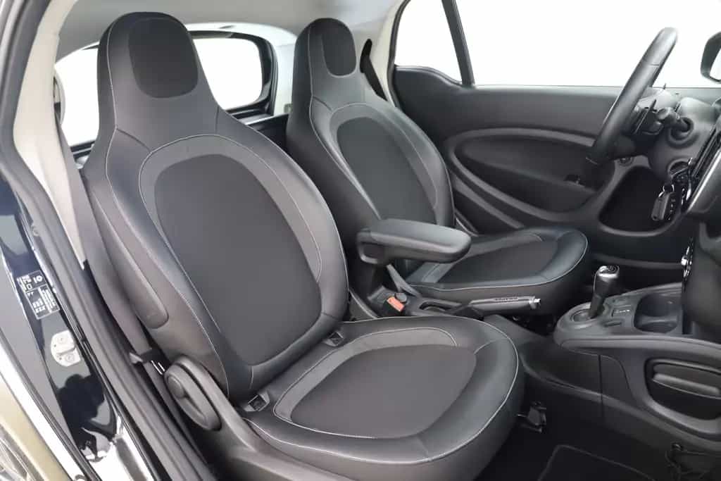 Smart ForTwo Brabus Fortwo Coupe 0.9 109PS Pano Navi JBL Matt 11/2016-photo-9