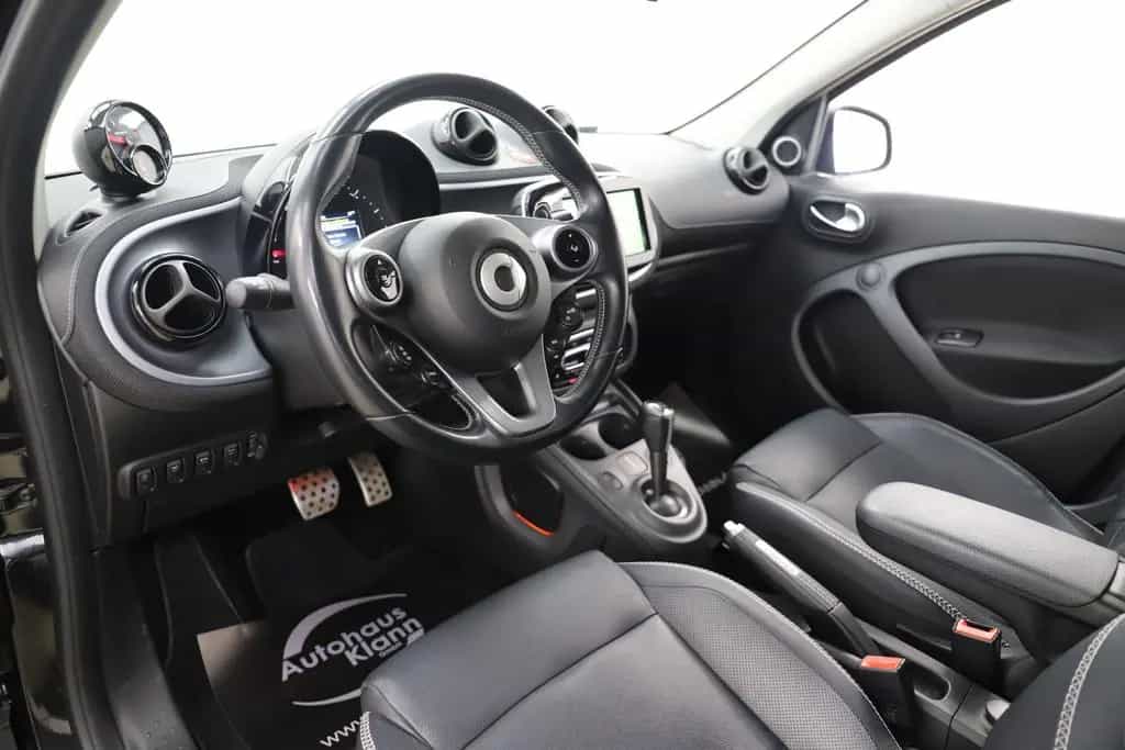 Smart ForFour Brabus 0.9 109PS Xclusive Pano JBL 1Hand 02/2018-photo-13