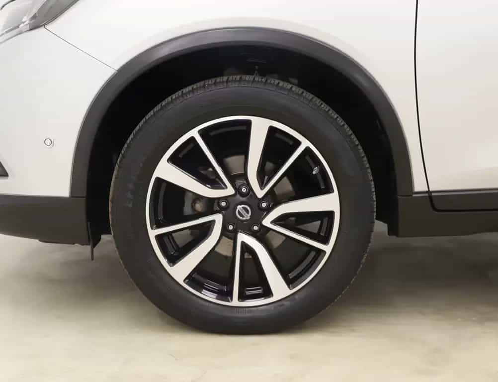 Nissan X-Trail 1.6dCi 131PS Automatik Tekna Pano Leder 03/2016-photo-29
